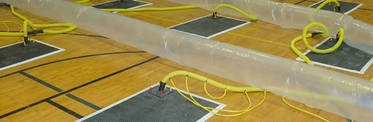 water clean up drying system set up to remove moisture and prevent further damage in Staten Island, NY